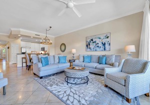 Adagio E-202 Poolside Condo - Amazing Poolside Views!