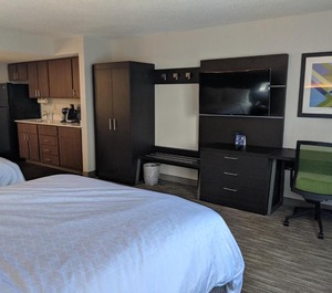 Holiday Inn Express Hotel Concord Ihg 