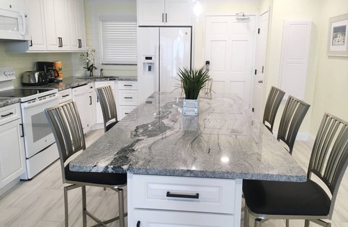Daytona Beach Shores Condo | #102 First Floor, Direct Ocean Front, 2 King Beds, 1 Queen Murphy, Dog Free 20#