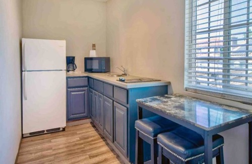 Rosemead Apartment | 2 Full Beds | Non-Smoking, Kitchen