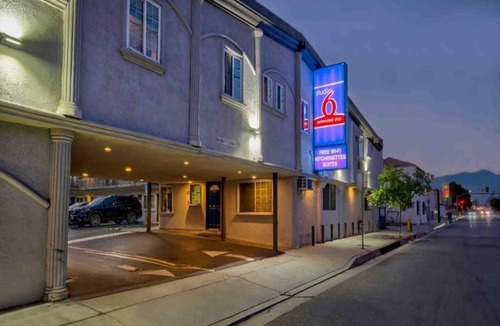 Rosemead Apartment | 2 Full Beds | Non-Smoking, Kitchen