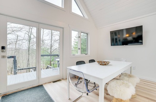 Harbor Springs Cabin | 2 Mi to Nubs Nob Resort: All-Season Michigan Haven