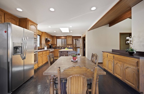 Avalon House | 221W: Family Friendly Avalon Home, Golf Cart, Large Deck + Outdoor Dining