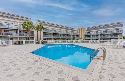 West Panama City Beach Condo | 30 SECOND WALK TO BEACH - Gulf View from front door! Snowbirds are welcome!