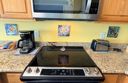 Fort Walton Beach Condo | #302- TOP FLOOR, GULF FRONT! NOW BOOKING SPRING AND SUMMER! BCH SERVICE INCL!