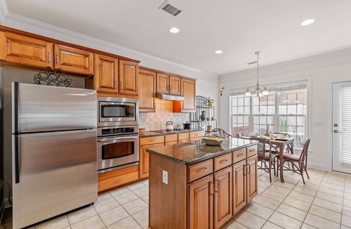 Charlotte House | 3B Handicap Friendly House on VRBO