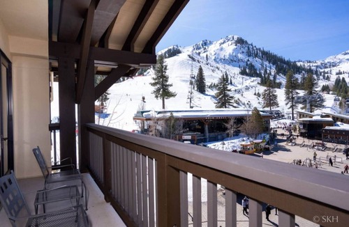 Olympic Valley Apartment | 3BR Condo in Village at Palisades - Premier