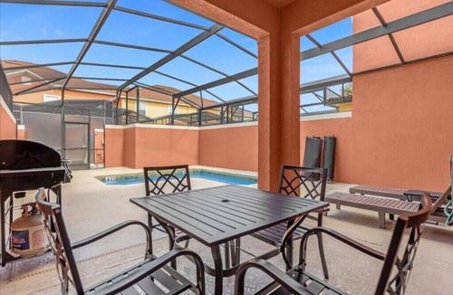 Bay Lake House | 4 Bedrooms/3 Bathrooms/Paradise Palms (8925 BP)