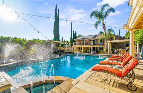 Porter Ranch House | 4BR Home Resort w/Games/Slide/Oasis