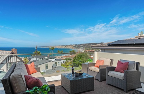 La Jolla Shores House | 5 * Home/Pool/Hot Tub/Walk To Beach/Parking