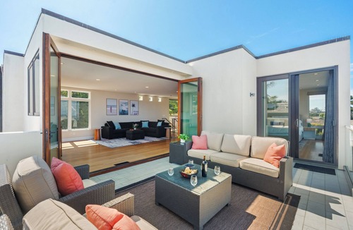 La Jolla Shores House | 5 * Home/Pool/Hot Tub/Walk To Beach/Parking