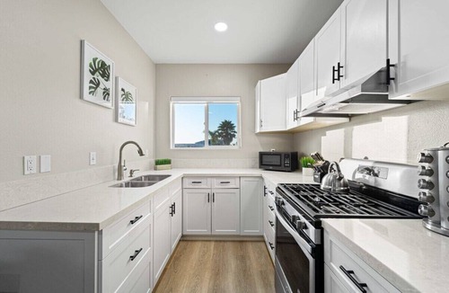 Ocean Beach Apartment | 500 Ft from the Beach! New Interior+Patio+Parking
