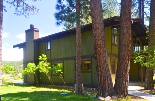 Graeagle Apartment | #66 Graeagle Meadows