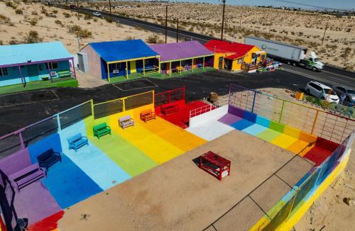 Twentynine Palms Hotel | 9 Palms Inn