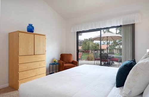 Palm Desert House | A Beautiful Palm Desert Resort Experience!