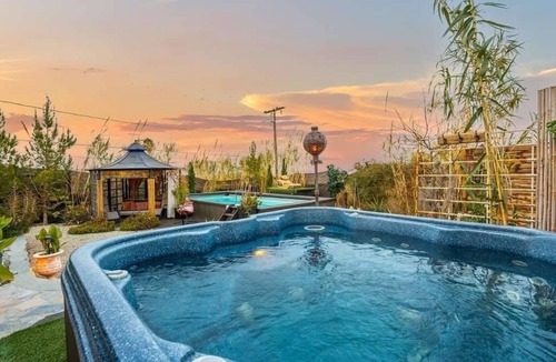 Joshua Tree House | A Desert Oasis w/Pool and Hot Tub near Park entrance