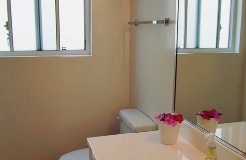 Hollywood Hills West Apartment | A quiet mid centuy West Hollywood building. Amazing location