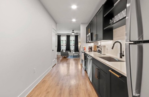 North Hyde Park Apartment | A+ Relaxing Studio | Walk to Raymond James Stadium