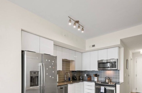 Charlotte Center City Condo | ACS-2205-Uptown Charlotte-Studio w/Roof Top Pool