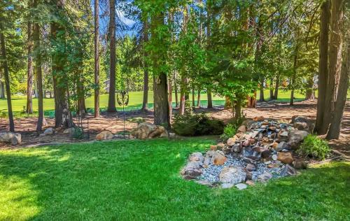 Lake Almanor West House | Basecamp Luxury Lake Almanor Cabin