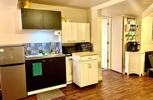 Jackson Apartment | Basement Apartment on Historic Main Street Jackson AMAZING PATIO!