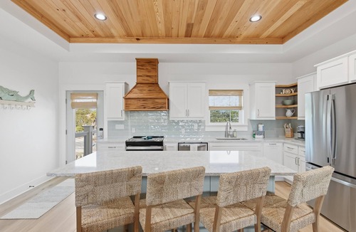 East End House | Beach House - Walking on Water by PHG