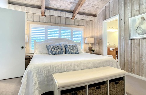 Sea Dunes Apartment | Beachfront Deck with steps down to the white sandy beach Sea Dunes Sandcastle 1A