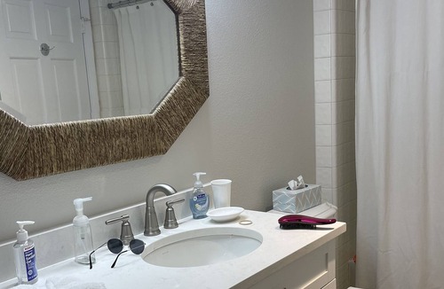Longboat Key Condo | Beachfront Retreat, Near Sarasota and St. Armands