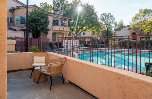 Rancho Bernardo Condo | Beautiful 2-bedroom condo in cool San Diego close to the mall!