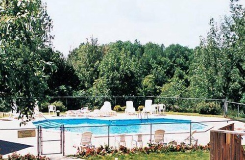 Bellaire Apartment | Beautiful 2 bedroom unit at resort, sleeps 6