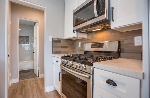 Mission Beach House | Beautiful Remodeled! Bay Side Condo-810