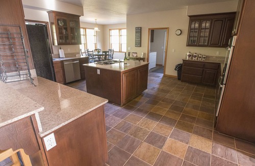 Lotus House | Beauty in the Heart of Coloma Valley: Winery Estate Farmhouse in the Vineyards