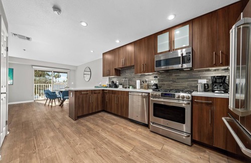 Ocean Park Apartment | Beryl Breeze' Rooftop Pool Ocean View Cozy 2BR 1 Block to Beach