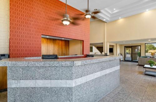 Indio Hotel | Best Western Date Tree Hotel
