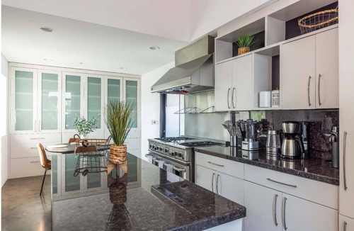 Hollywood Hills West House | Bird Street Home minutes away from Sunset Strip