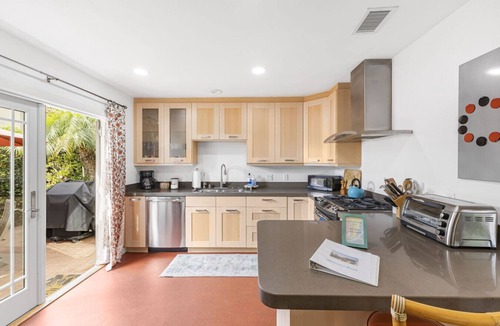 Del Mar House | Bohemian Cottage in Del Mar