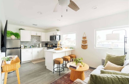 Mission Beach Apartment | Boho Chic Retreat - Steps to Beach & Belmont Park!