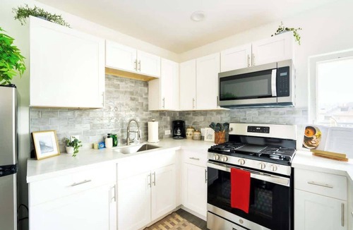 Mission Beach Apartment | Boho Chic Retreat - Steps to Beach & Belmont Park!
