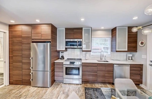 Cherry Condo | Boutique Myers Park King Suite · Parking · near Atrium CMC & Stadium