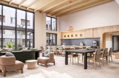 Midway District Apartment | Bowen: Cozy 1-Bedroom Apartment w/AC & Gym in Charming Point Loma, San Diego