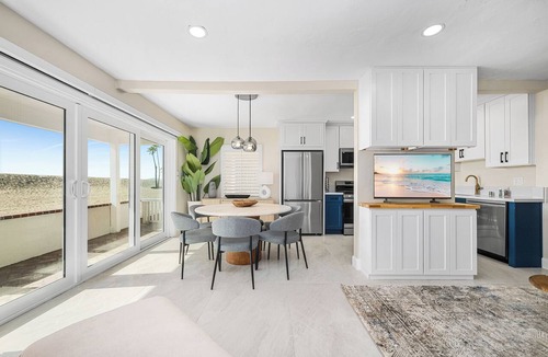 Old Towne Apartment | Brand new Beachfront Remodel-Steps to Ocean