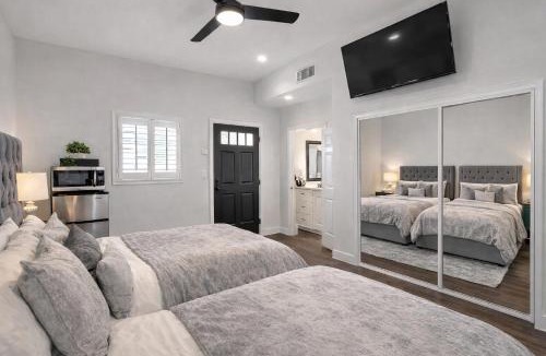 Woodland Hills House | Calabasas Hillside 1BD Hideaway Retreat