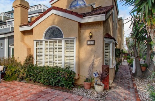 Old Towne House | California Dreamin’-Celebrate Summer@Beach+FIFA
