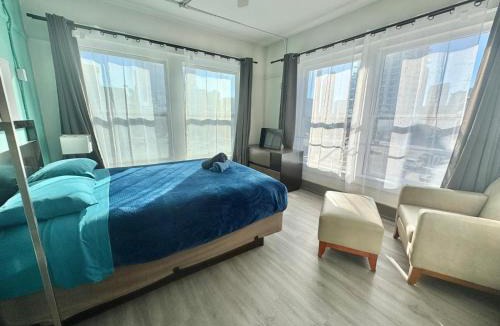 East Village Hostel | California Dreams Hostel - Downtown