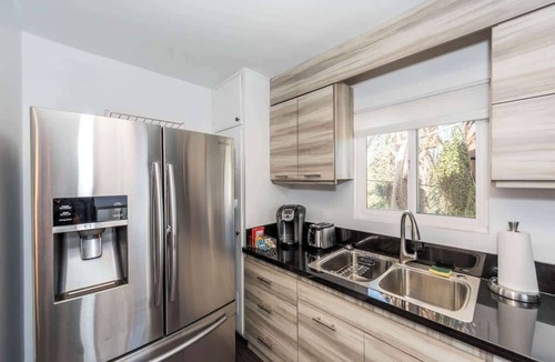 Hillcrest House | Canyon View