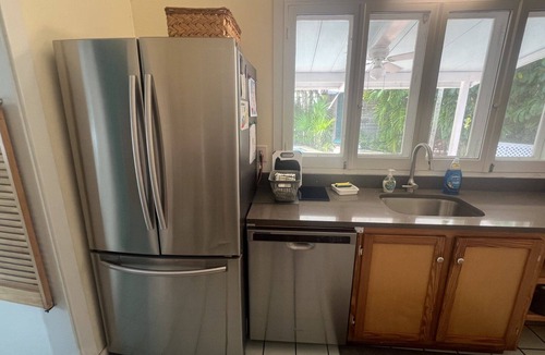 Historic Seaport House | Casa Rosa: 4BR/4BA house, pool, near Duval