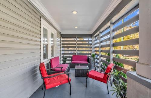 Villa Heights House | Charlotte Luxury 3BR Home NoDa