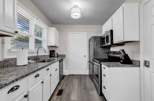 Villa Heights House | Charlotte Luxury Home NoDa