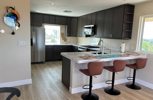 Linda Vista Apartment | Charming 2-bedroom apartment in wonderful San Diego with AC