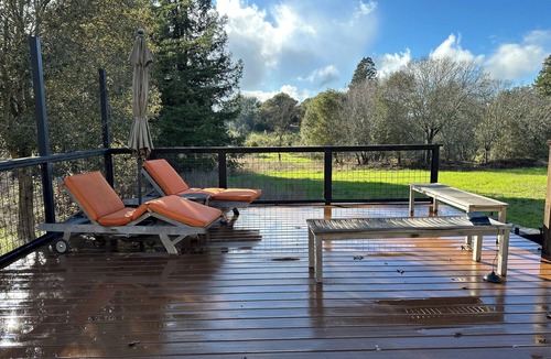 Freestone Cottage | Charming cottage in delightful Sebastopol with AC, WiFi